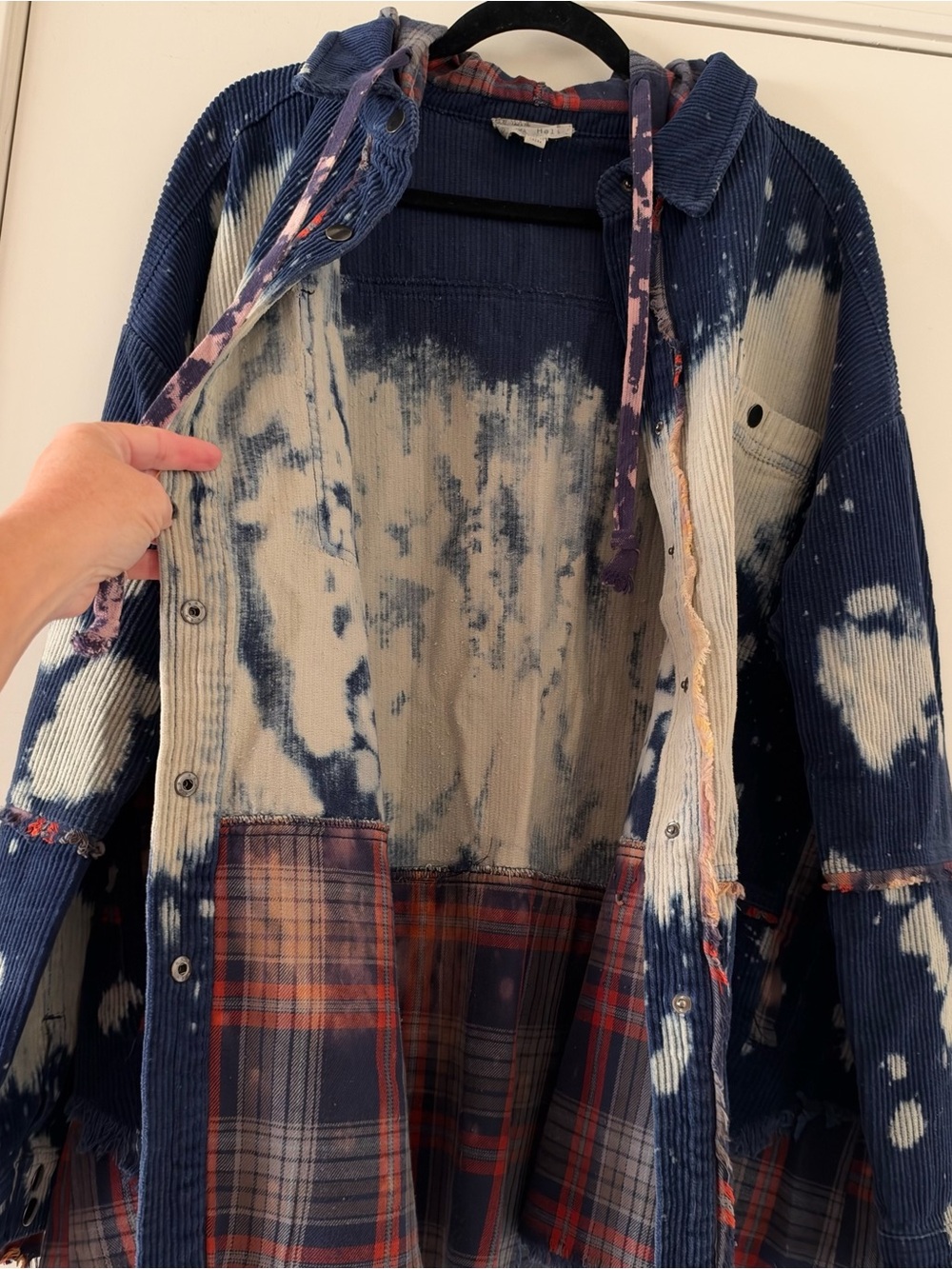Oli & Hali Navy Bleach-Dyed Corduroy Hooded Utility Jacket Plaid Accents - Picture 5 of 6